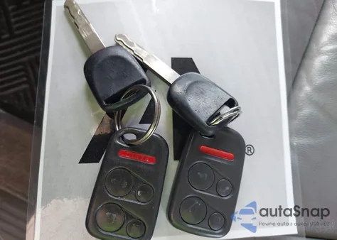 2003 Honda Odyssey Ex-L z USA, uszkodzony, nr VIN 5FNRL18933B087714